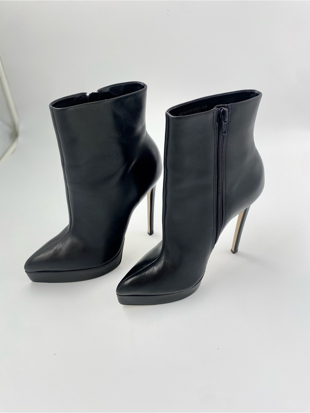 Steve Madden Velina Leather Boots Size 9